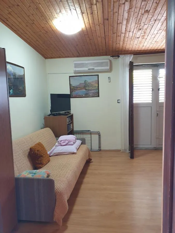 Apartment Apartmani Volaric Pag Pag Town Croatia