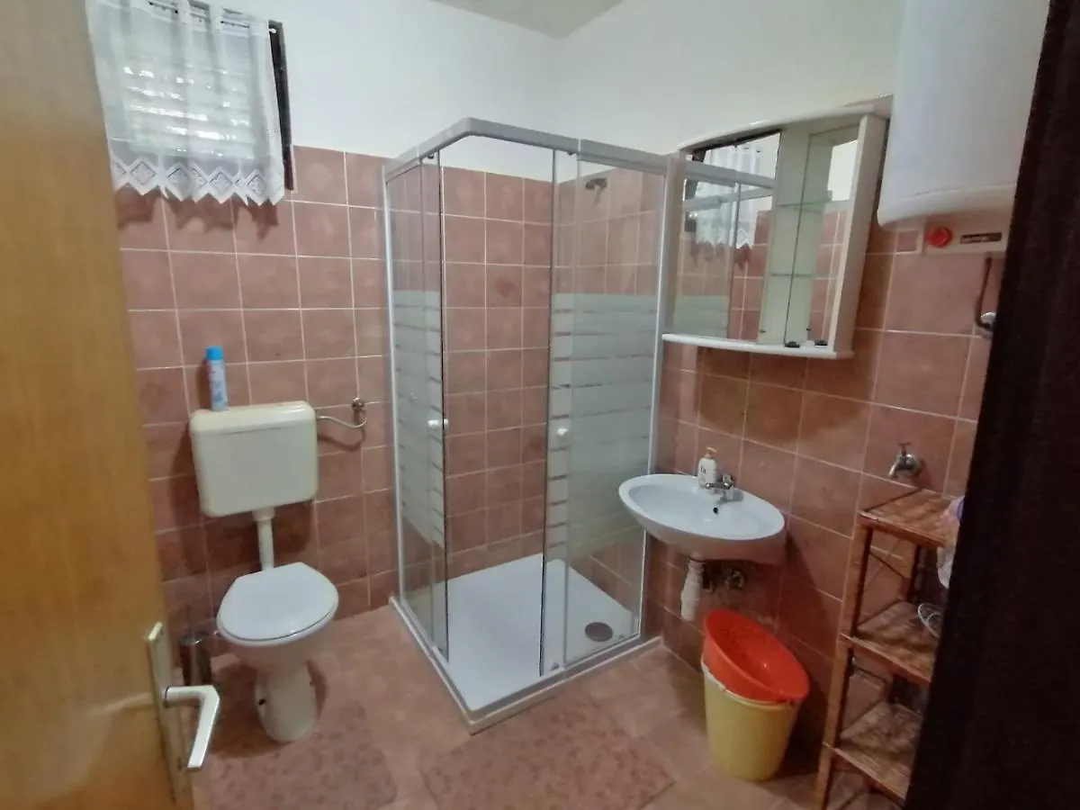 Apartmani Volaric Pag Pag Town