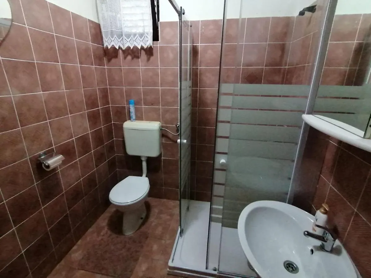 Apartment Apartmani Volaric Pag Pag Town Croatia