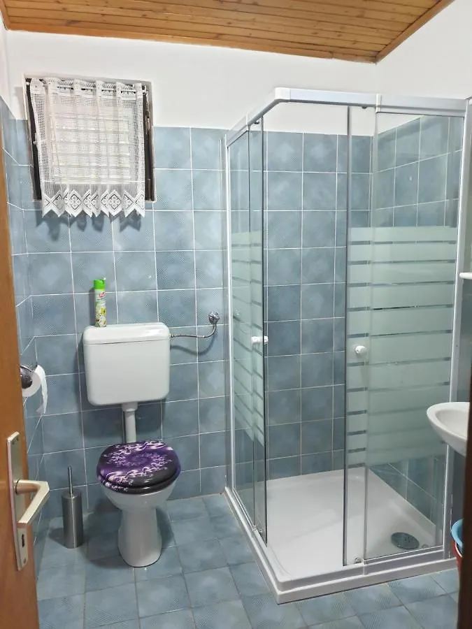 Apartmani Volaric Pag Pag Town